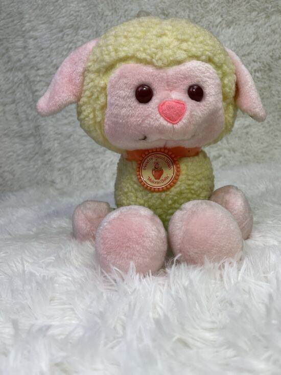 Strawberry Shortcake Other - Strawberry Shortcake Melonie Belle Plush Lamb Peach